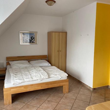 Ferienwohnungen Wiek, Haus Luv & Lee Wiek auf Ruegen Ngoại thất bức ảnh