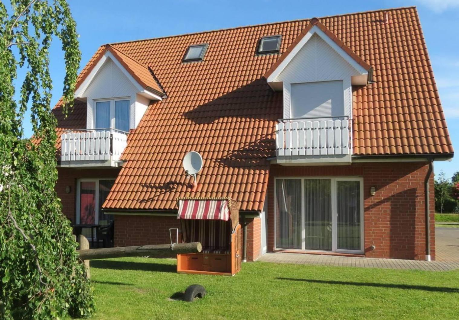 Ferienwohnungen Wiek, Haus Luv & Lee Wiek auf Ruegen Ngoại thất bức ảnh